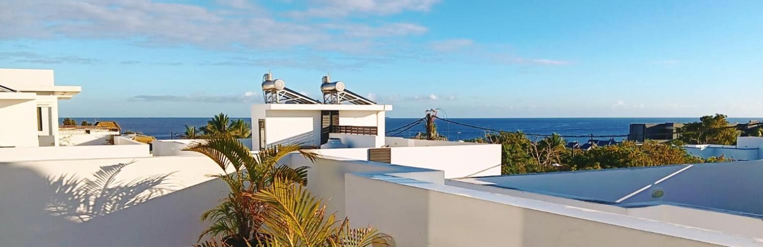 Carré d'or v luxury 4bed duplex with private pool&rooftop sea view flic-en-flac, Mauritius 20mins walk to beach, bar, restaurants&amenities Esterno foto