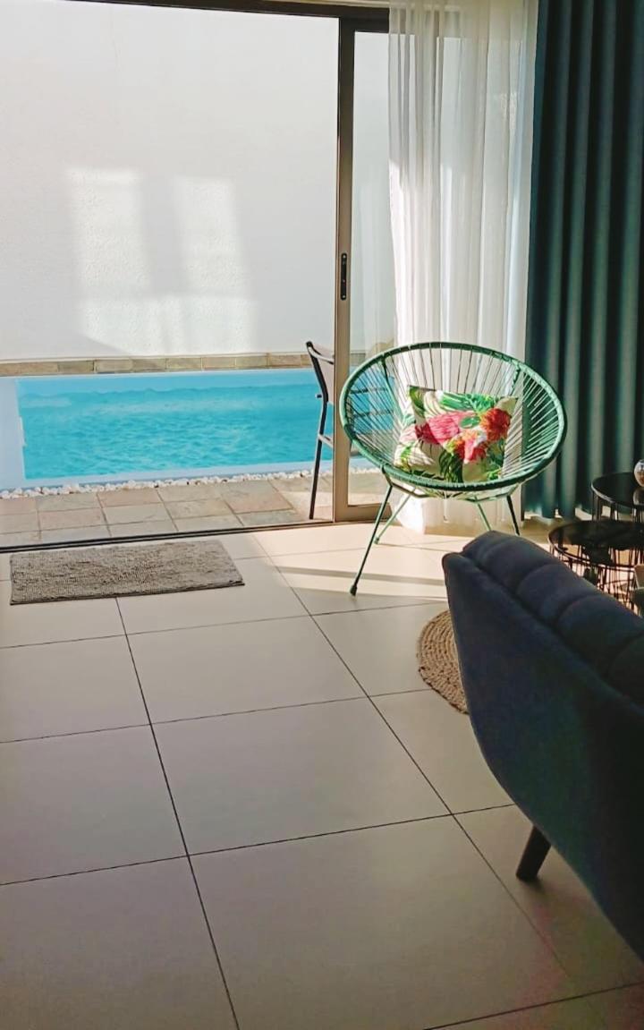 Carré d'or v luxury 4bed duplex with private pool&rooftop sea view flic-en-flac, Mauritius 20mins walk to beach, bar, restaurants&amenities Esterno foto