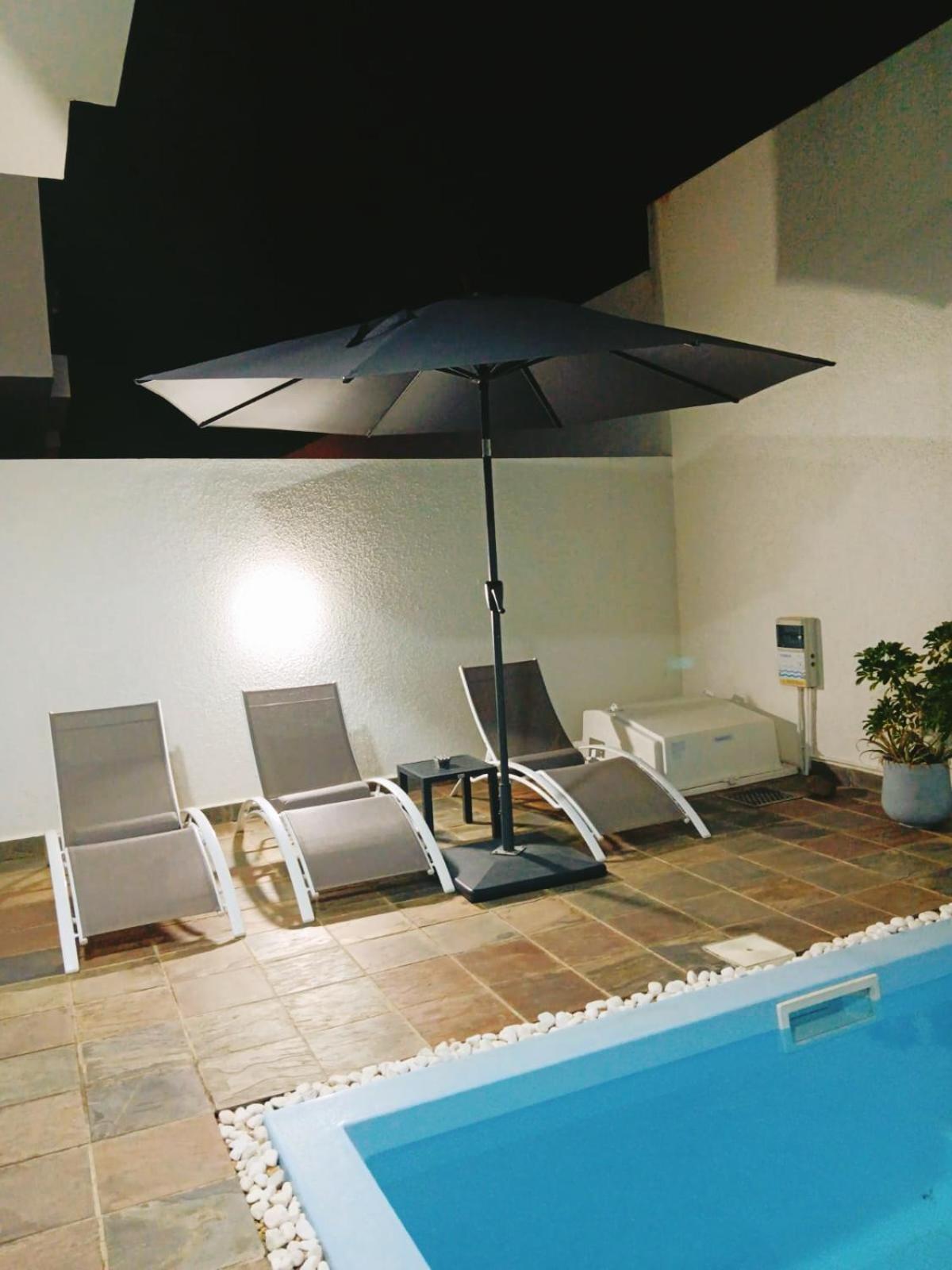 Carré d'or v luxury 4bed duplex with private pool&rooftop sea view flic-en-flac, Mauritius 20mins walk to beach, bar, restaurants&amenities Esterno foto