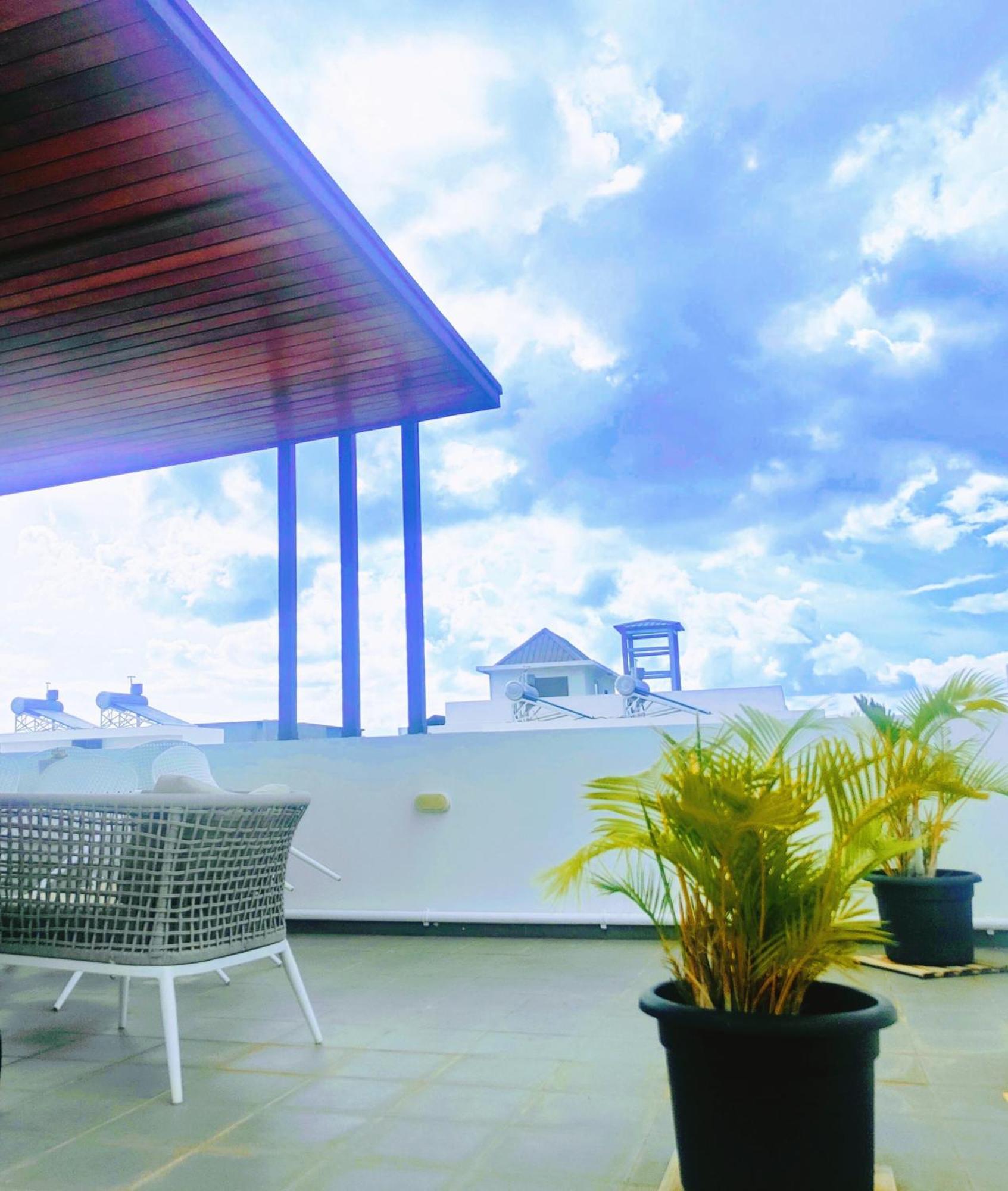 Carré d'or v luxury 4bed duplex with private pool&rooftop sea view flic-en-flac, Mauritius 20mins walk to beach, bar, restaurants&amenities Esterno foto